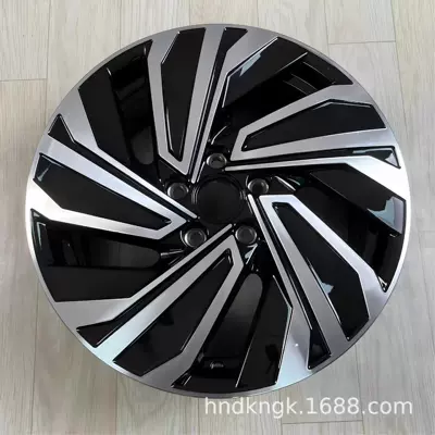 Rim Hub, Hub - volkswagen-sagitar-17inch-hub