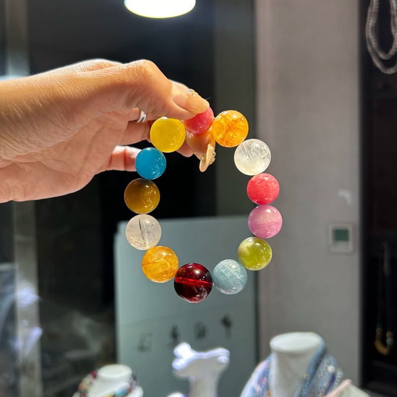 Zhu Zhu の女性用マルチトレジャークリスタルブレスレット 2025 ラッキーピーチブロッサムドーパミンハイエンドブレスレットアクアマリンブレスレット|undefined