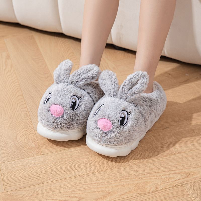 2023 Otoño e Invierno Nueva gama alta suave lindo conejo zapatos de algodón felpa cálida pareja zapatos de algodón en casa