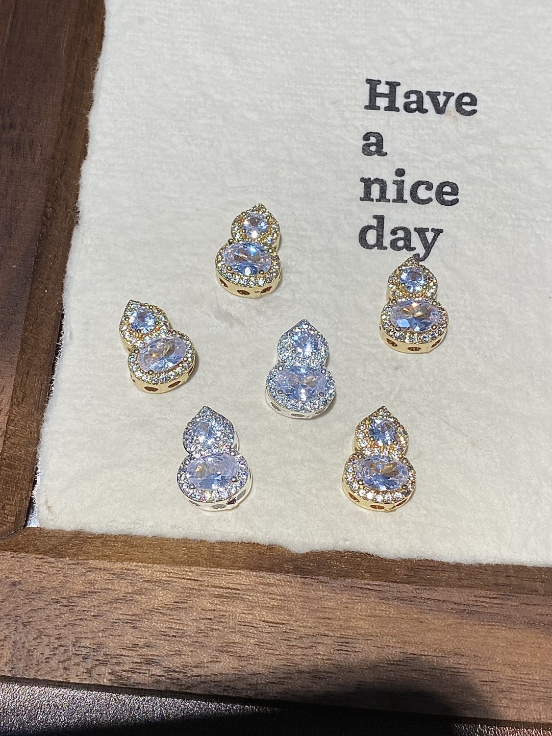 Gourd-Shaped Zircon Diamond Inlaid with Crystals and Loose Beads, Multi-Pass 18K Gold-Plated Color-Preserving DIY Jewelry Accessories