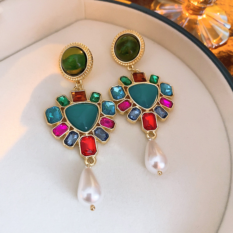 Vintage Style Heart Shape Flower Resin Copper Plating Inlay Artificial Gemstones Drop Earrings Ear S