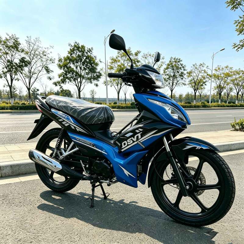 Specialized for Foreign Trade, the Curved Beam Motorcycle Is Powerful, Low on Fuel Consumption, and Suitable for Complex Road Conditions. It Is a Durable and Resilient Model for African Commuting Specialized for Foreign Trade, the Curved Beam Motorcycle Is Powerful, Low on Fuel Consumption, and Suitable for Complex Road Conditions. It Is a Durable and Resilient Model for African Commuting
