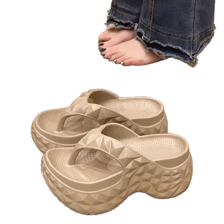 Women's Thick-soled Slip-on 2025 Summer New Style Outdoor Wear, Height-increasing, Durian-shaped, Diamond-patterned,_vogvips.com