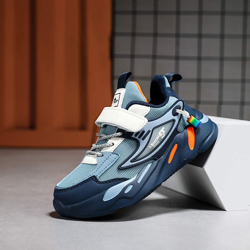 1879 zapatos para niños modelos de otoño e invierno zapatos deportivos de cuero para niños grandes zapatos para correr para niños transpirables de malla de primavera para niños