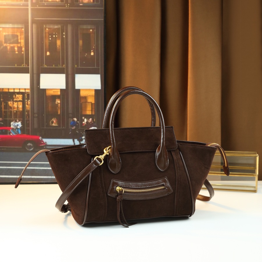 Women's Large Capacity Smiley Face Handbag Fashion Trendy Crossbody Shoulder Bag PU Leather Multi-Compartment Zipper Closure_voghion.com