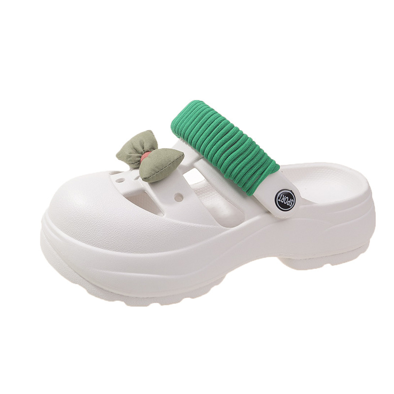 Cartoon cute summer casual beach Crocs-style slippers with bow…
