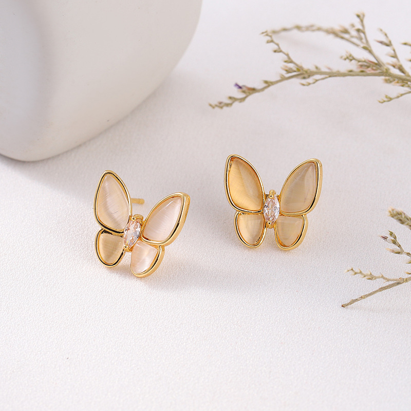 De alto grado de color ópalo mariposa collar pendientes traje elegante encanto mariposa collar titanio acero plateado 18K