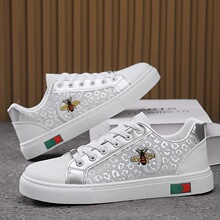 M 57012 Men's Embroidered Low-Top Casual Shoes ��ʿ�����Ь