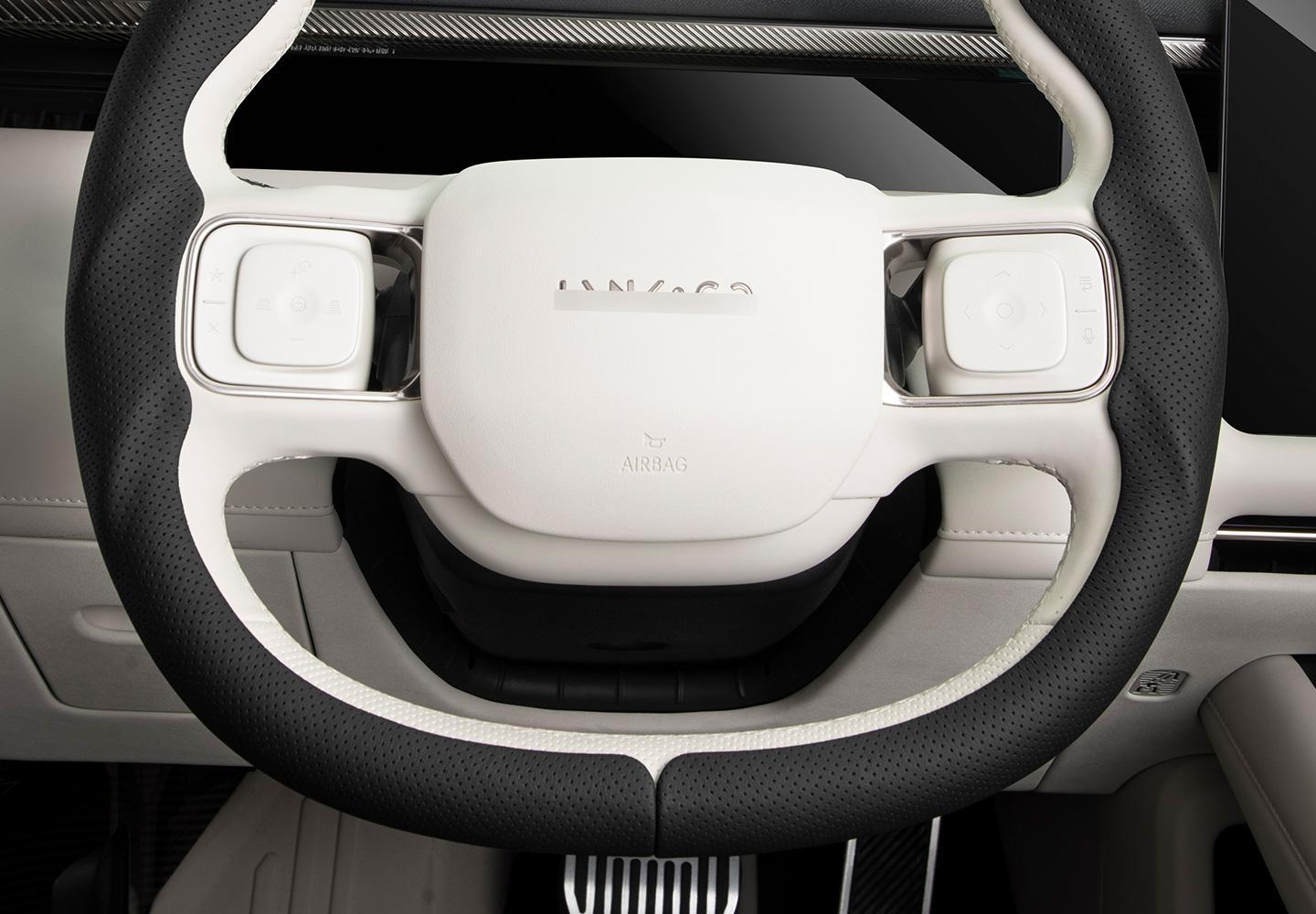 Suitable for Lynk & Co 900 Special Car Model, Three-Section Full-Cover Steering Wheel Cover, Car Handle Cover, Universal Accessory for All Seasons