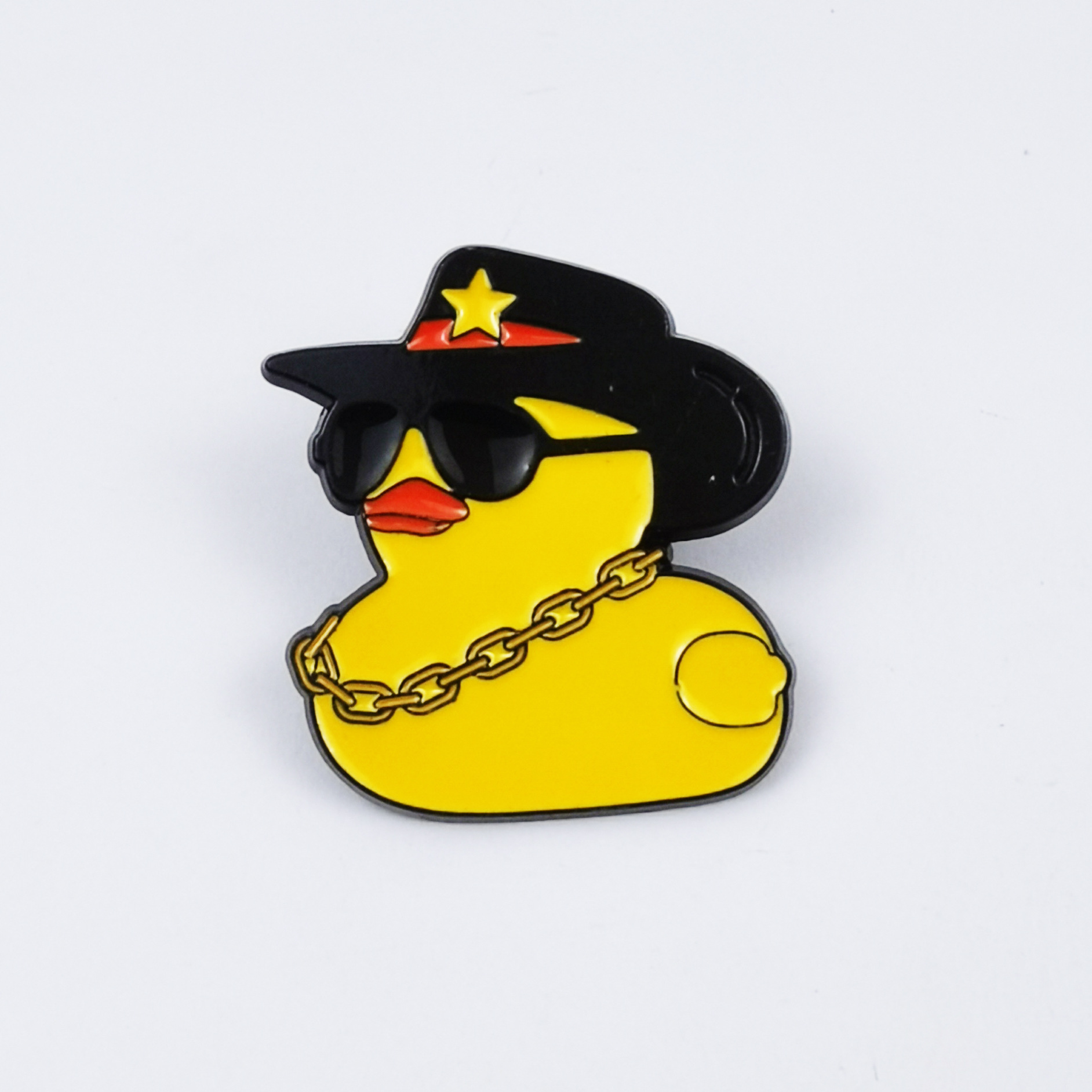 Broche con forma de pato amarillo frito fresco transfronterizo, bolso de pareja de dibujos animados lindo, accesorios fijos, pines de placa de aleación