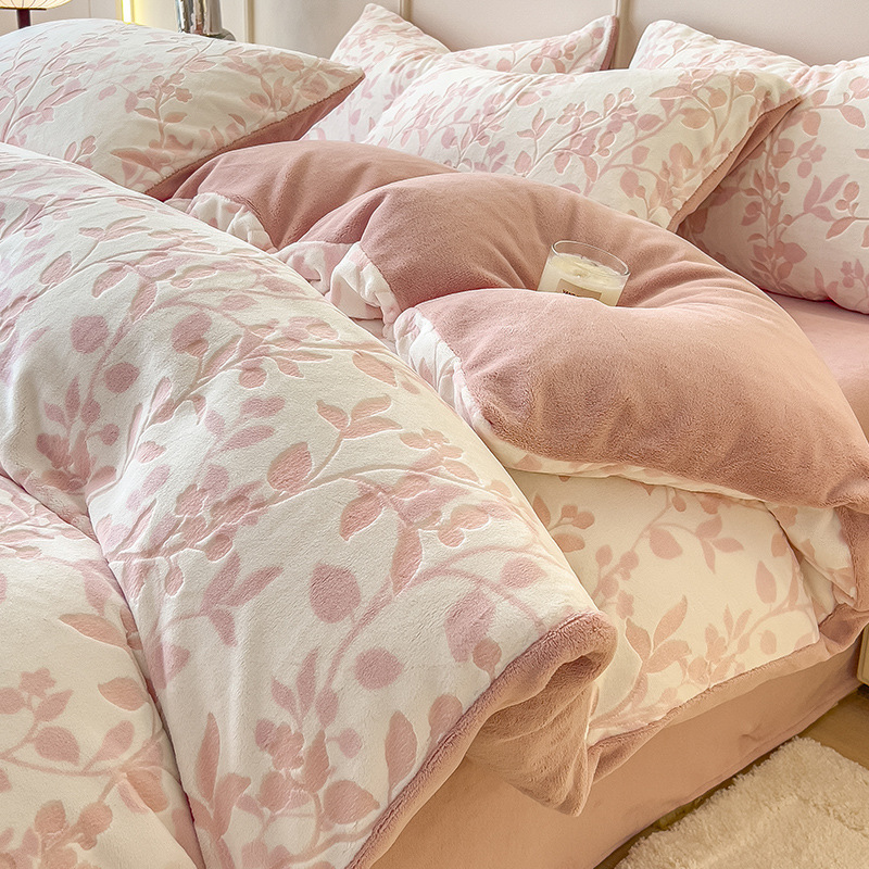 Otoño e invierno engrosado leche cama de cuatro piezas conjunto de coral cubierta de edredón de flanel doble sábanas de tres piezas conjunto