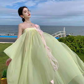 纯欲灵动少女风粉绿花朵抹胸长裙超仙氛围感宽松蓬蓬连衣裙