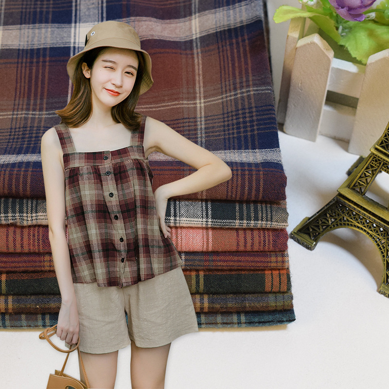 厂家热供 色织格子面料色织 格子 衬衫面料时装休闲服连衣布料