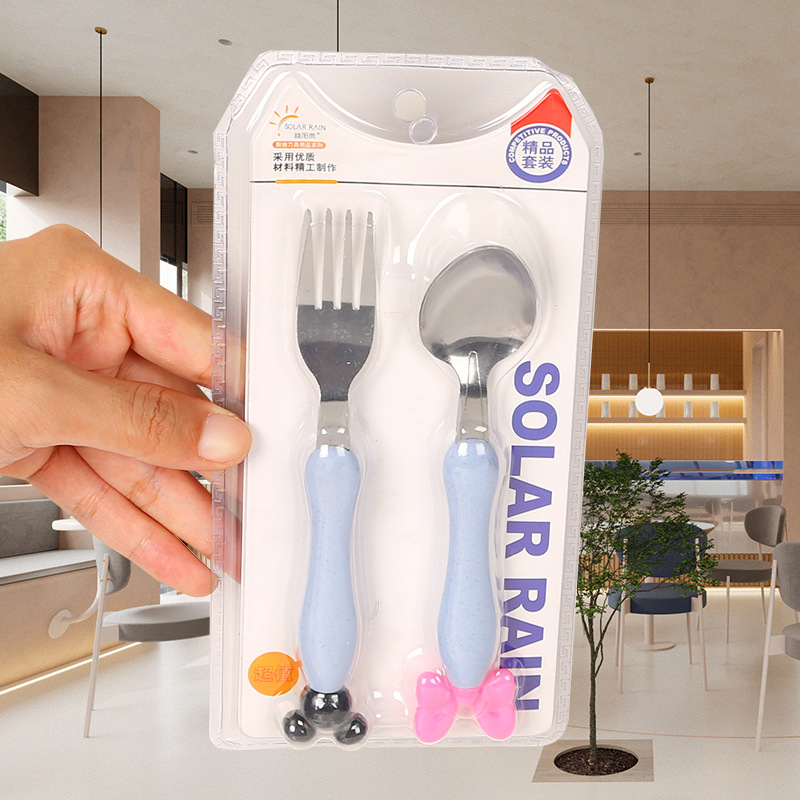 Clips accesorios de necesidades diarias una tarjeta de cinco piezas juego de baloncesto inflable juego de agujas de aire set de dos yuanes tres yuanes