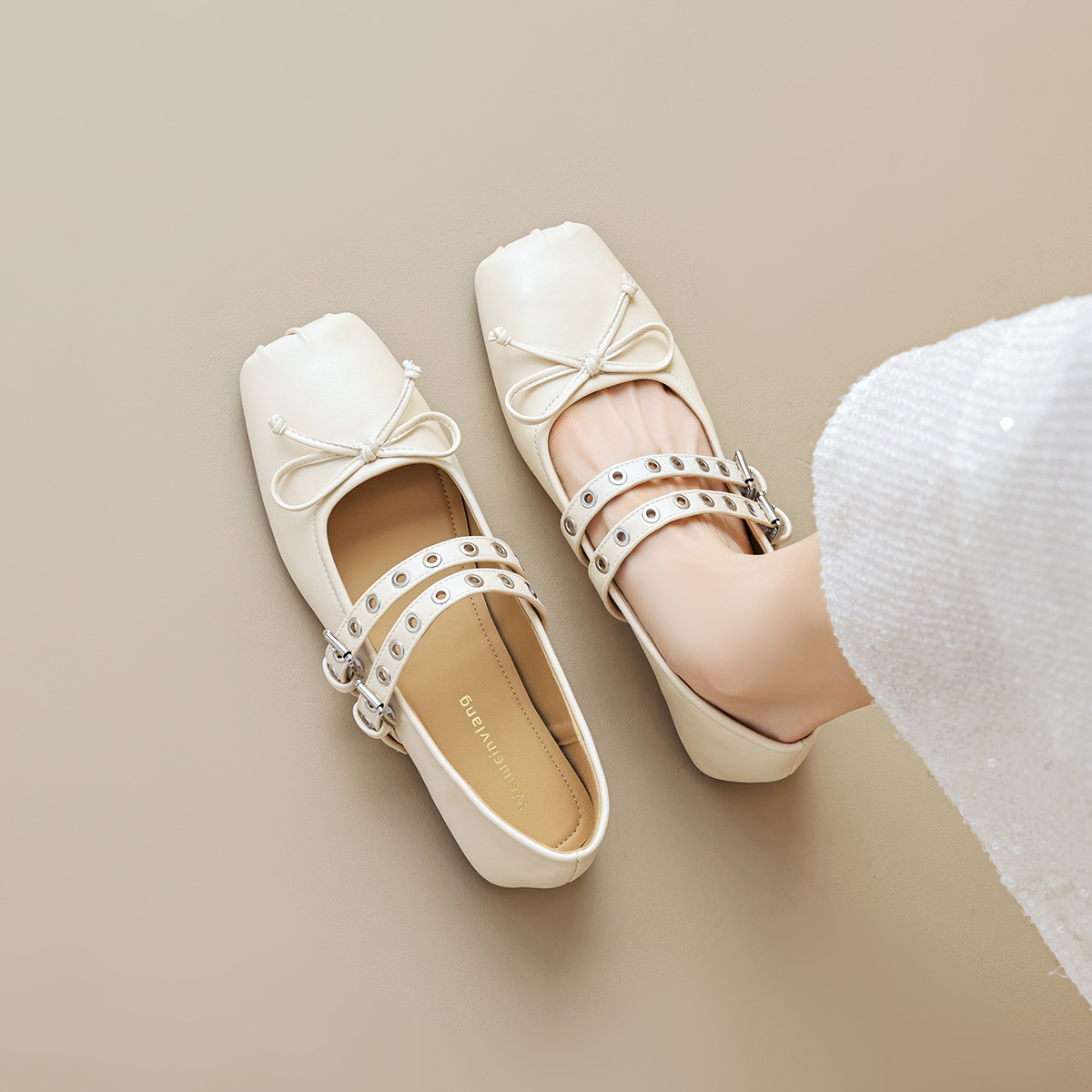 Qadın kvadrat burunlu balet ayaqqabısı, yumşaq altlıq, yaylı