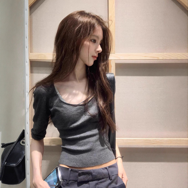 灰色U领长袖T恤女秋季薄款设计感纯欲辣妹紧身修身小个子短款上衣|undefined