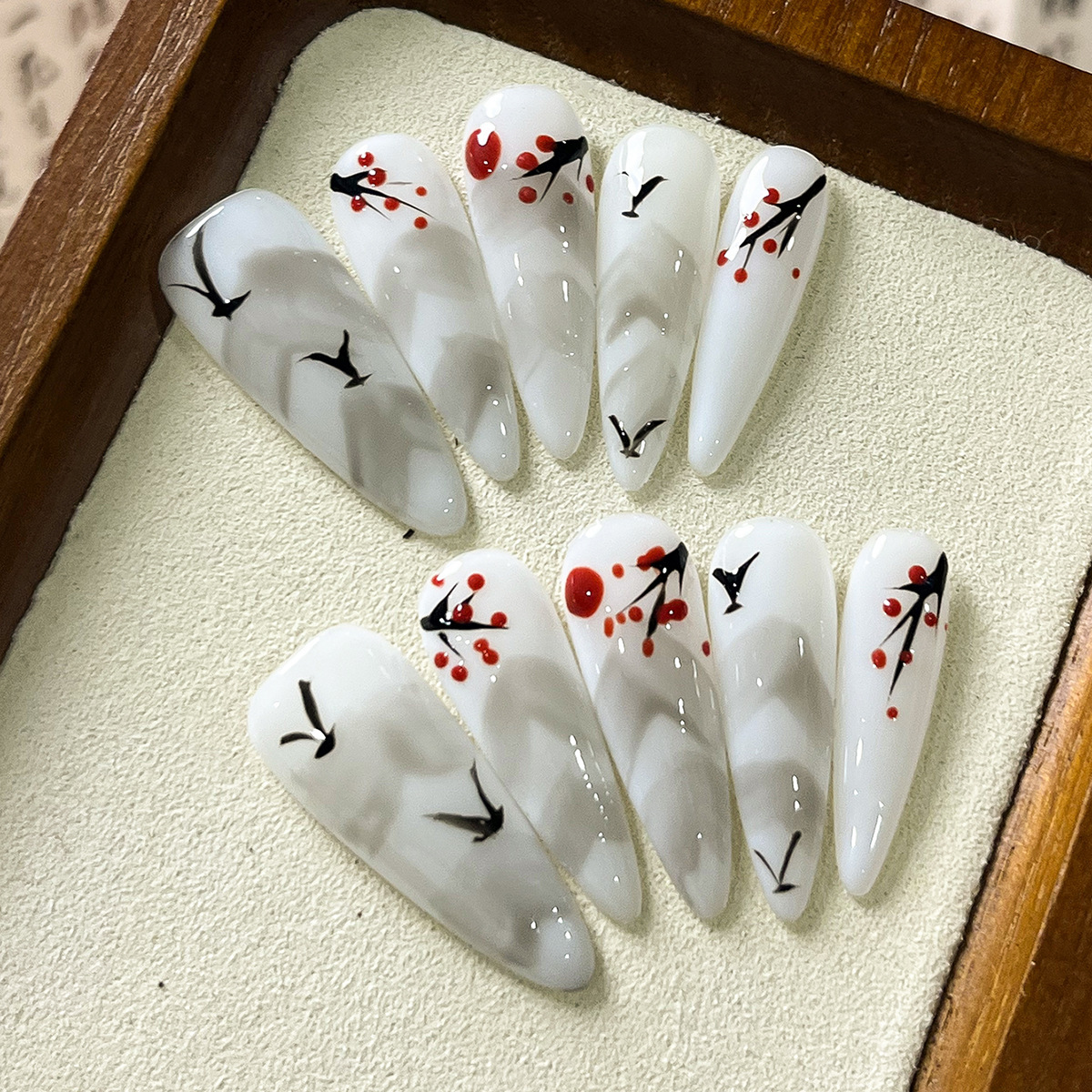 Manos de uso de uñas gradiente blush estereoscópio relieve manicure manicure falsa explosión pura lujo puro manicure