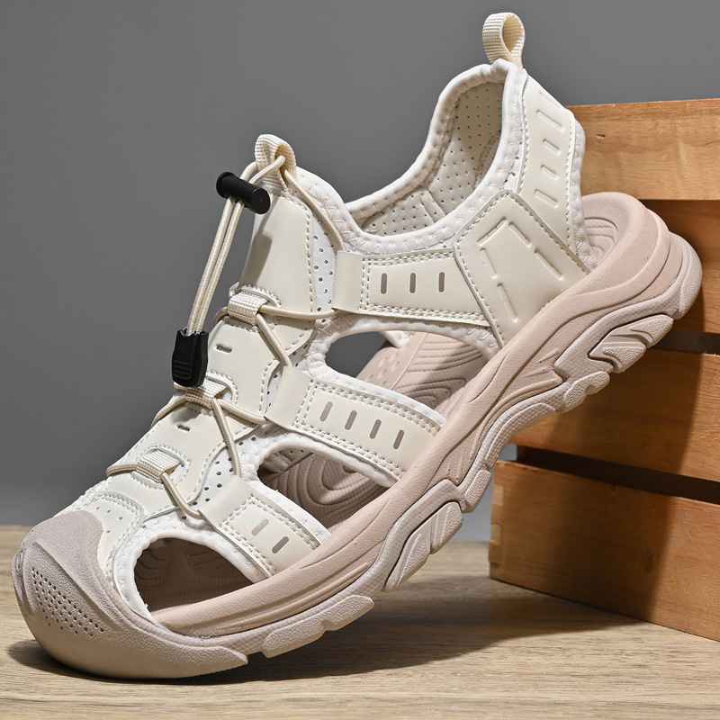 2026 Summer New Men's Sandals, Genuine Leather Outdoor Hiking and Mountaineering Shoes, Soft Sole, Wear-Resistant, Non-Slip, Closed-Toe Beach Shoes