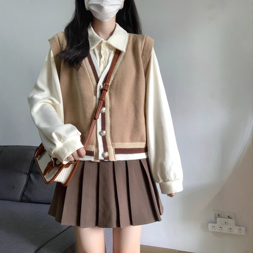 25 Spring and Autumn Hot Selling Knit Set of Three Knit Sweater Vests Khaki A-line Skirt Set Casual Japanese Style