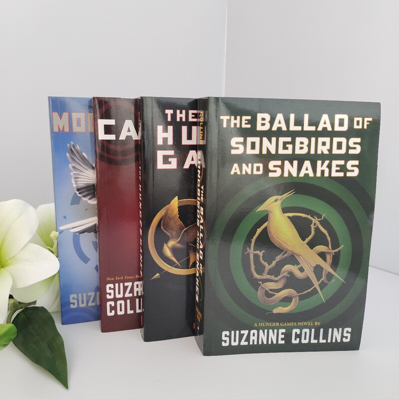 Hunger Games Trilogy Burning Girl Mockingjay English Version