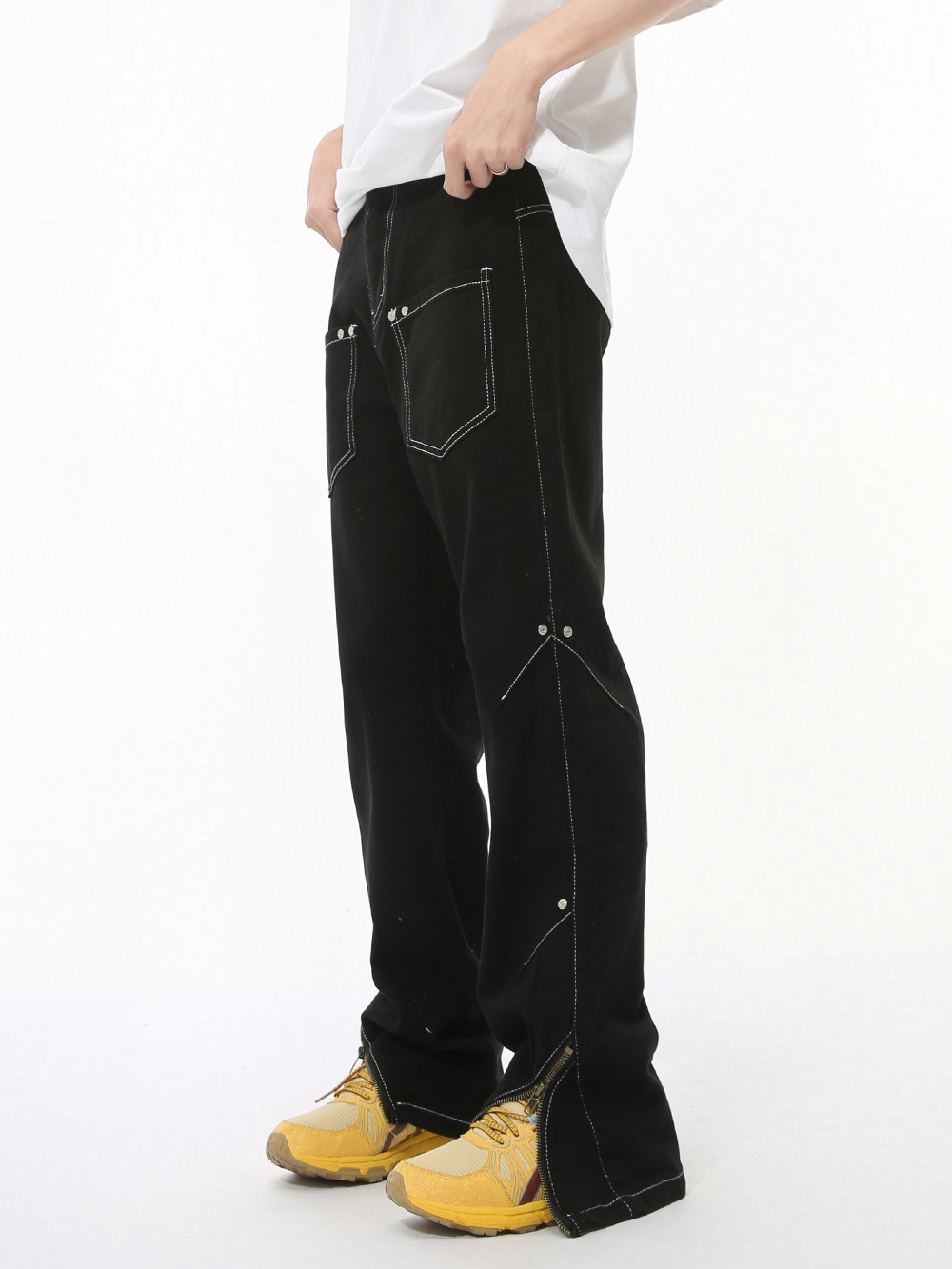 MTLCLOTHES Hombres| Diseño de línea pequeña empalmado multi-bolsillo cremallera horquilla abierta jeans de moda