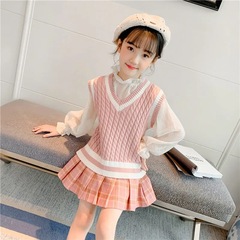 Girls vest V-neck vest autumn and winter new children's knitted vest Internet celebrity college style elementary school student western style sweater