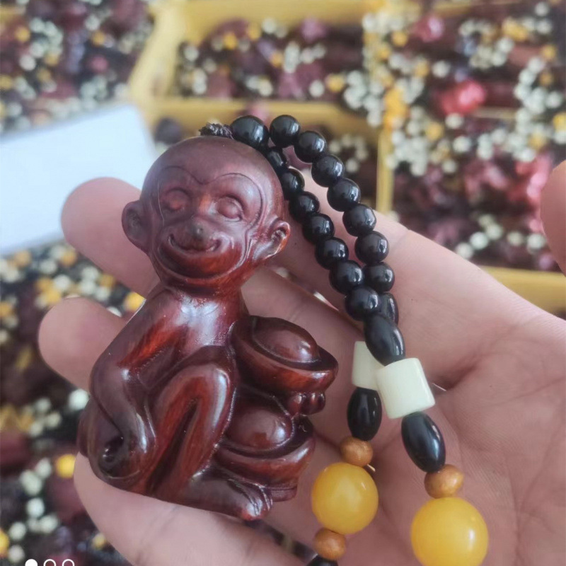 工場卸売紫檀手彫り木彫り貔貅財神ペンダント工芸品、ライブストリーミングや屋台で人気商品|undefined