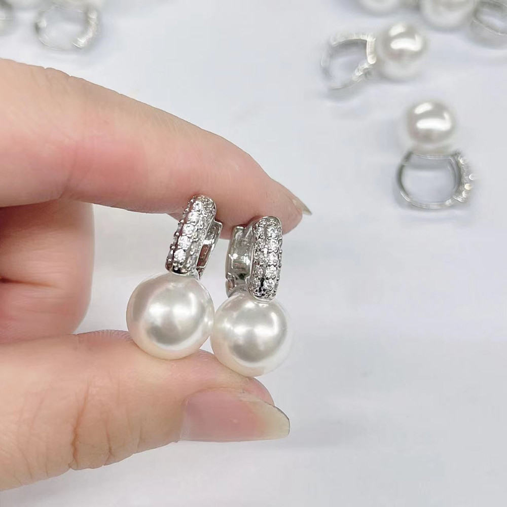 Geometric Pattern Women'S Gender 1 Pair Fashion Geometric Copper Inlay Artificial Pearls Zircon Drop Earrings