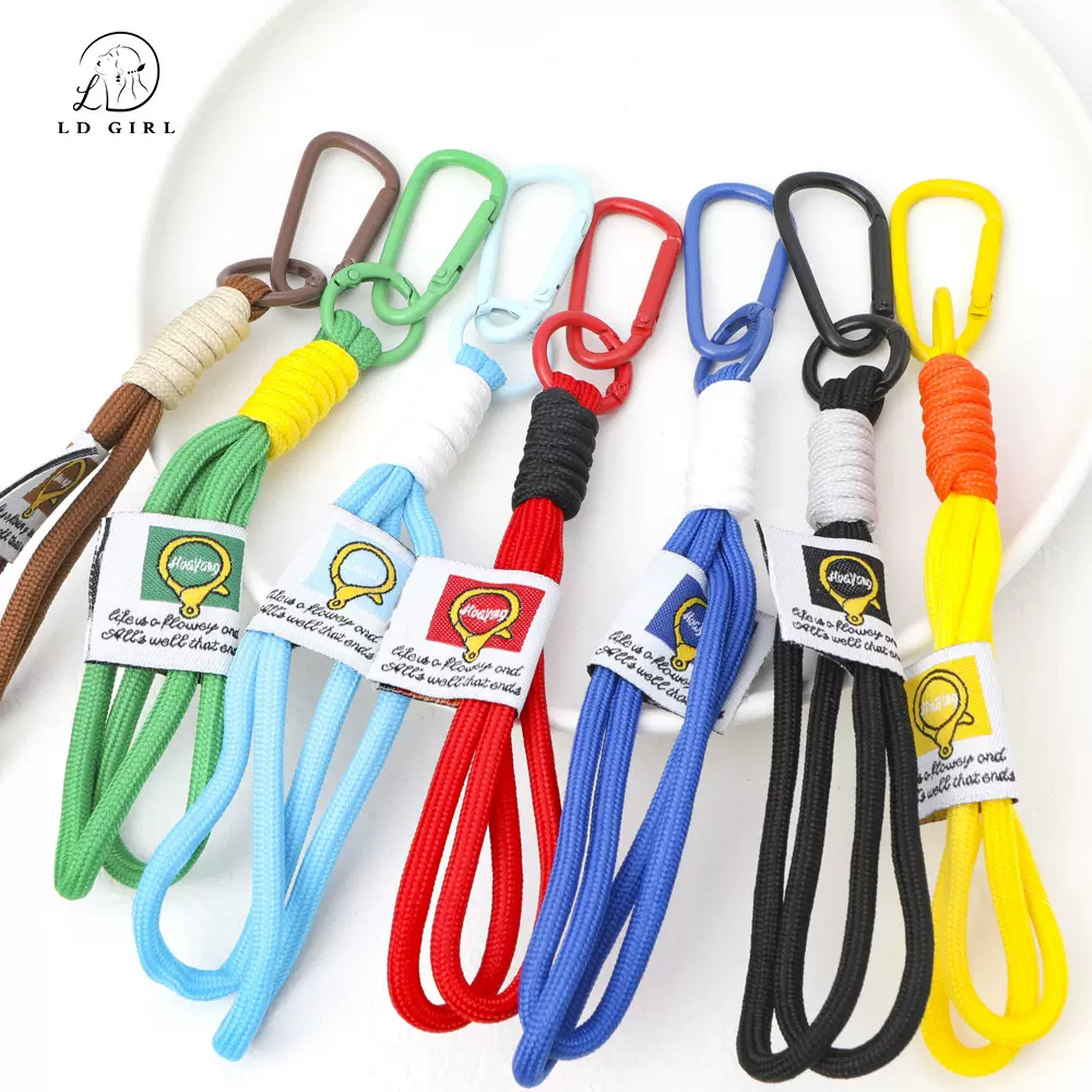 毛绒玩具盲盒挂件手工编织绳短款diy拼色手机防丢手绳包包挂绳