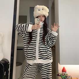 韩系女主半边绒慵懒条纹套装立领加厚加绒保暖家居服睡衣跨境大码