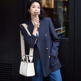 2024高订早春新款刺绣西装外套女休闲时髦又有高级感版型剪裁时髦
