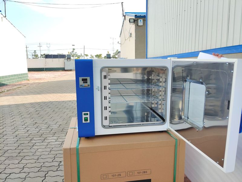 熱風循環オーブンステンレス大型工業高温オーブン送風乾燥箱オーブン電気オーブンスポット|undefined
