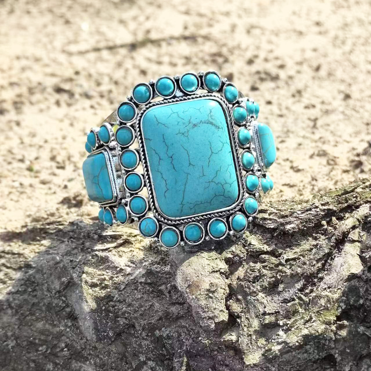 46g Weight Vintage Style Ethnic Style Classic Style Geometric Turquoise Alloy Bangles Wholesale