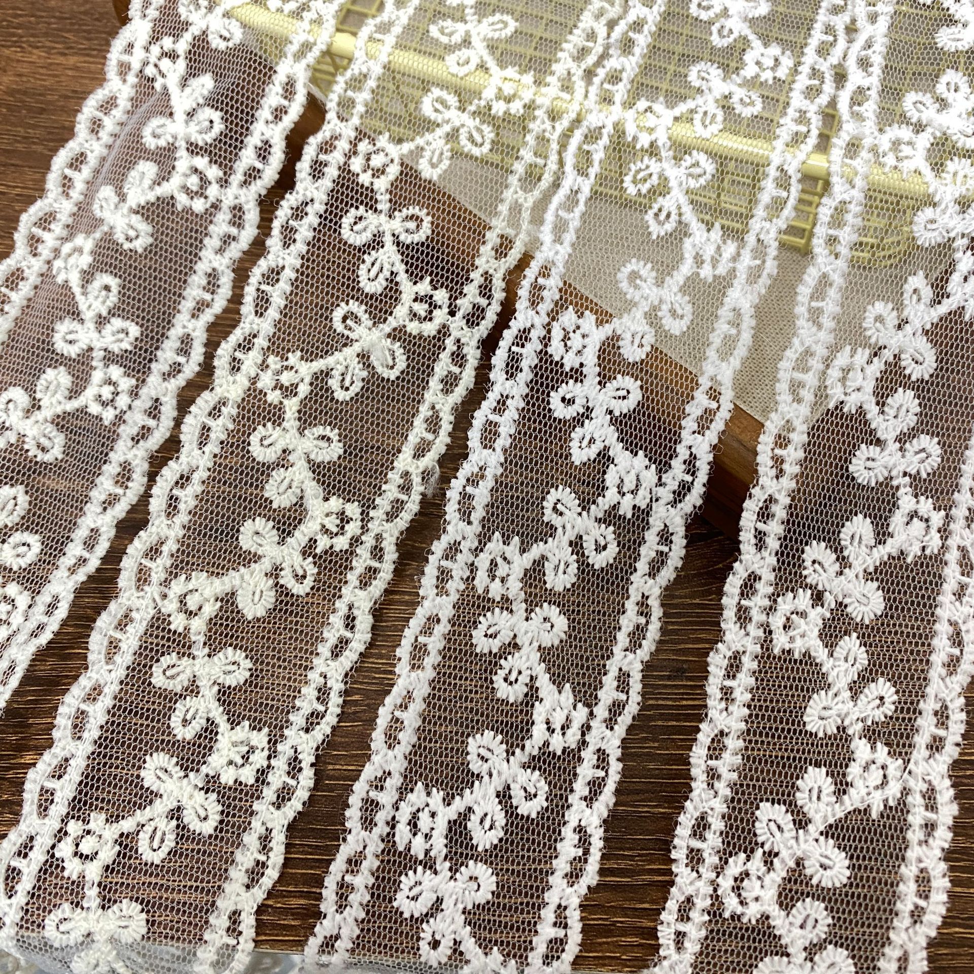 새로운 메쉬 자수 화이트 레이스 아기옷 부자재 아동용 양말 밀크 실크 레이스 부자재 DIY