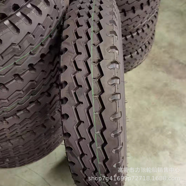 750R16LT货车卡车轮胎全钢丝轮胎花纹加深防扎重载汽车轮胎750r16