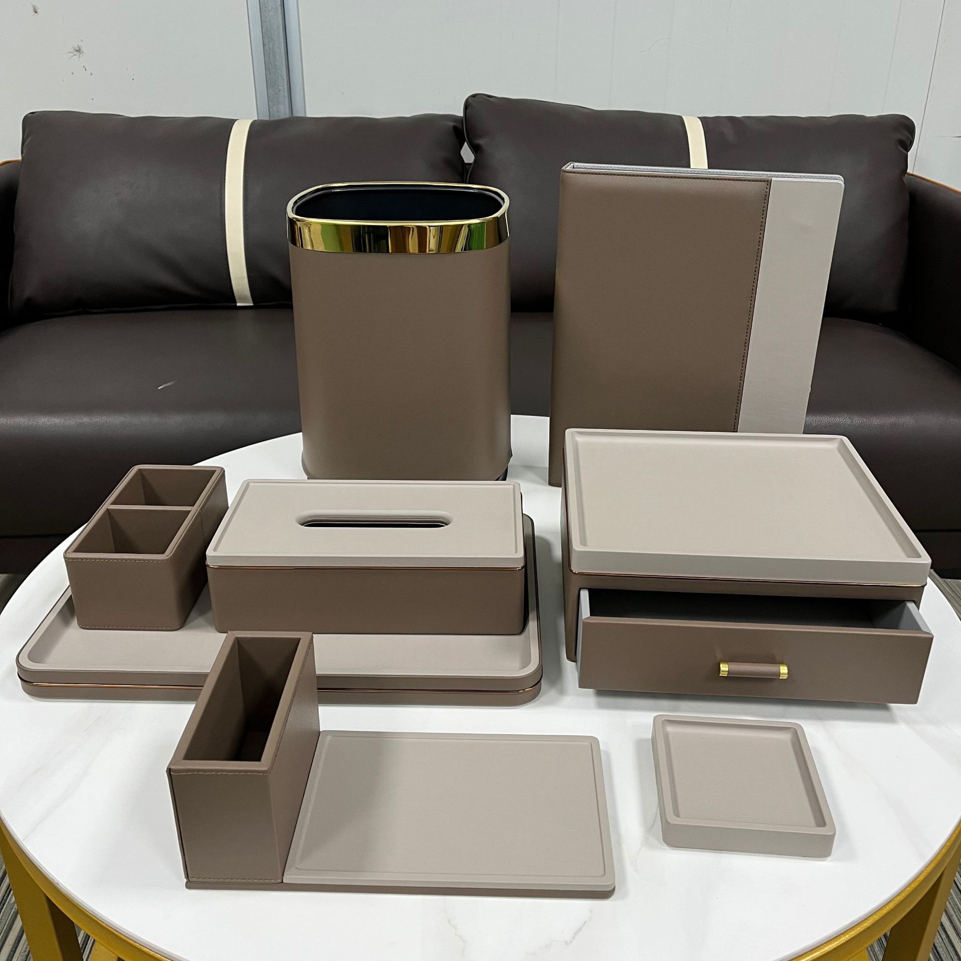 Serie personalizada de artículos de hotel cuero cuero cuero basura artículos de higiene consumibles caja de almacenamiento de papel