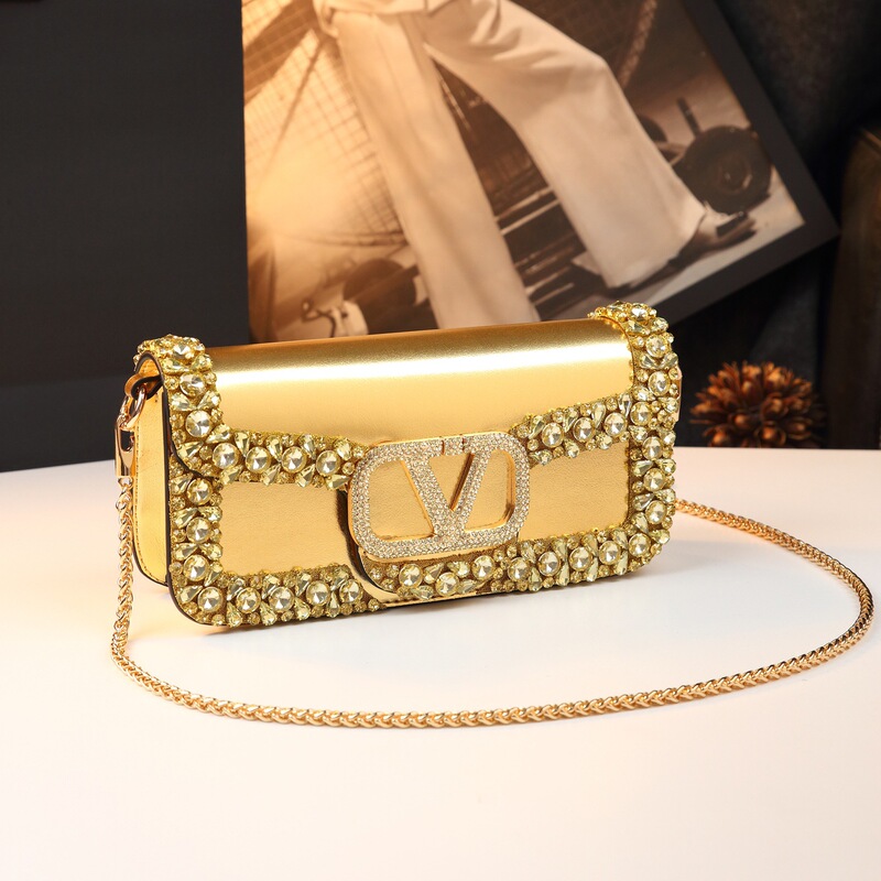 2026 New Model Diamond-Encrusted Handmade Evening Bag, Single Shoulder Crossbody Handbag with Chain, Evening Bag with Rhinestones and Beading, Mini Square Bag 2026 New Model Diamond-Encrusted Handmade Evening Bag, Single Shoulder Crossbody Handbag with Chain, Evening Bag with Rhinestones and Beading, Mini Square Bag