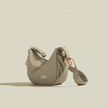 ��ϵ���������������^����Ůʽ2026�¿��ļ��p��ͨ��б����Ӱ�Ů