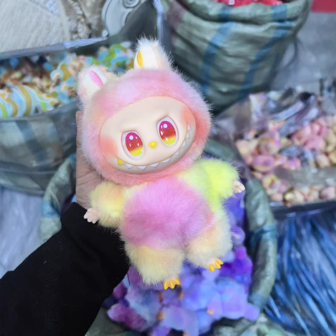 In-Stock, Quick Delivery, Third-Generation Labubu Plush Doll, Vinyl Plush Toy, Keychain, Internet-Famous Pendant