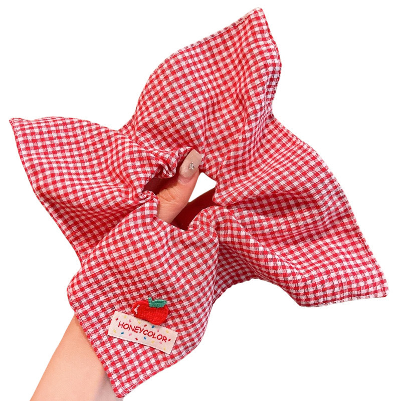 Children's scarf with bow