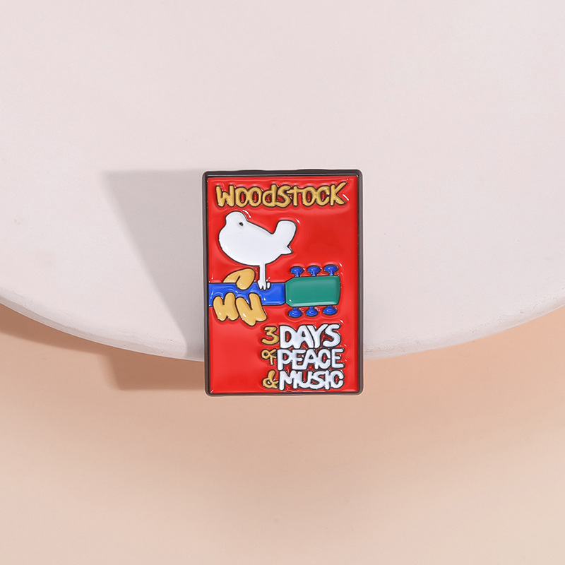 Peace and music style brooch metal badge guitar dove Joker clothing accessories paint factory wholesale