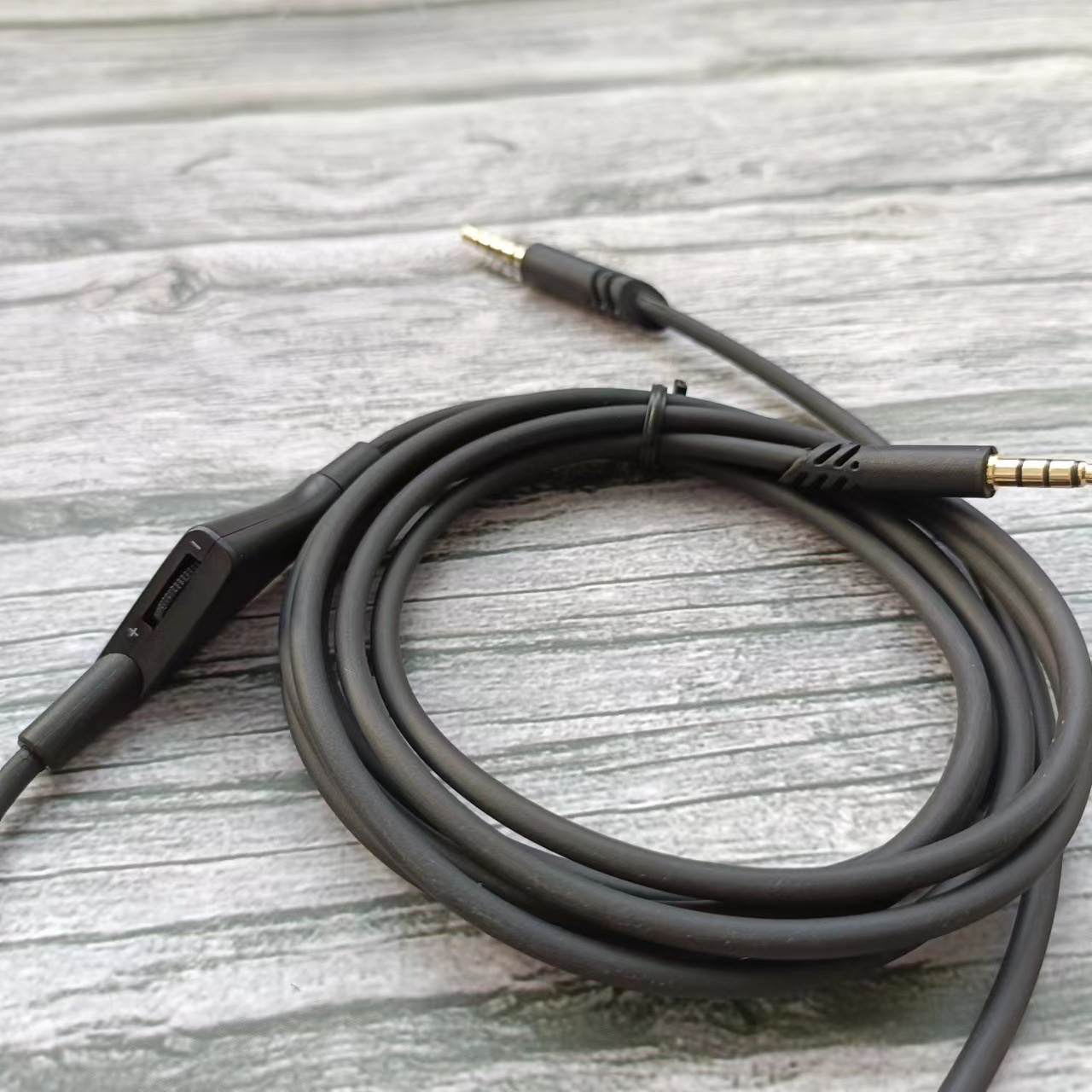 PU皮A10三角线调音