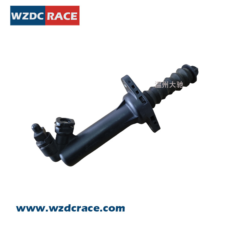 Bombas de embrague 52060133AD / AC / AB CS650159 cilindro de embrague para Dodge Jeep