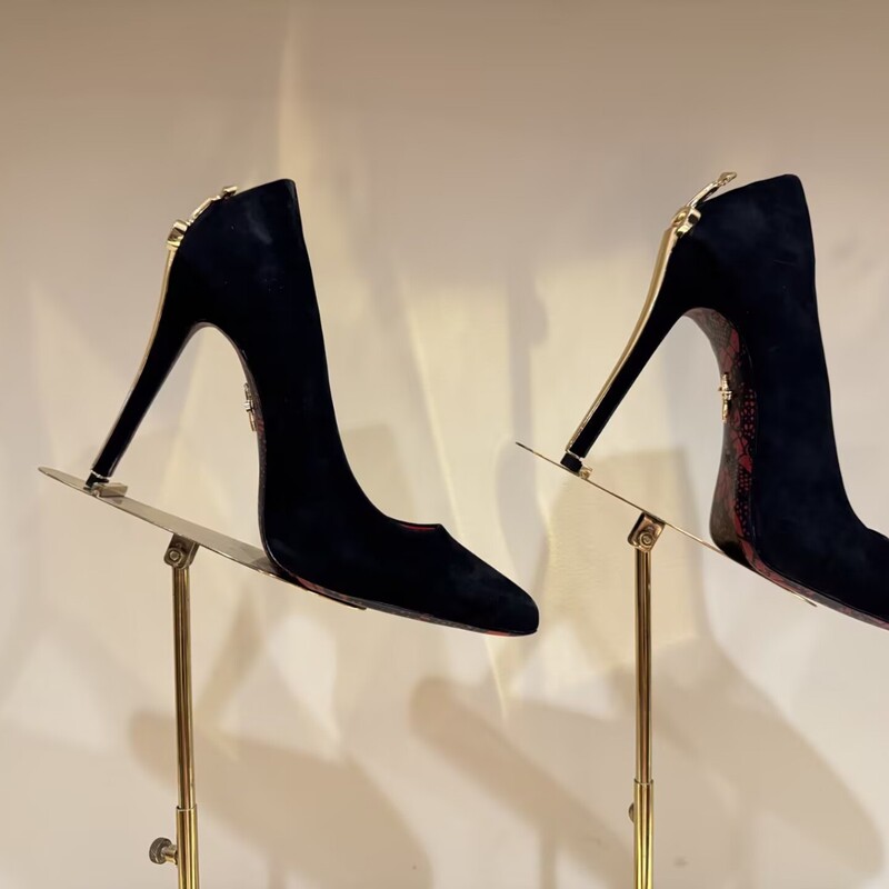 High-End New Style Pointed-Toe Genuine Leather Fashion Shoes with Metal Heel, Niche Fashion Stiletto Heels for Women