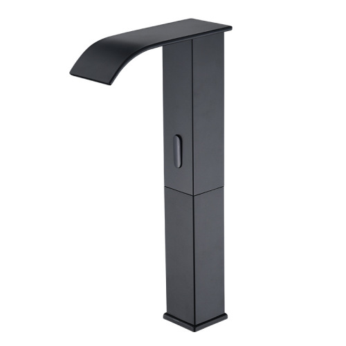 Black Waterfall Sensor Faucet Smart Fully Automatic Countertop Sensor Faucet Single Cold Hot Handheld Water Dispenser Nordic