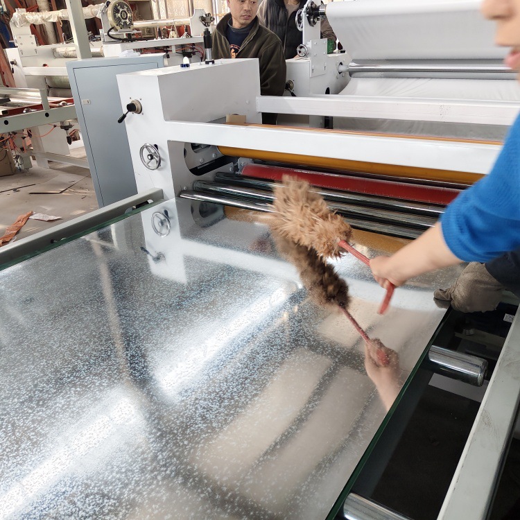 自动放卷镀锌卷覆膜机设备 钢板涂胶PVC膜冷裱机 冷热两用贴面机