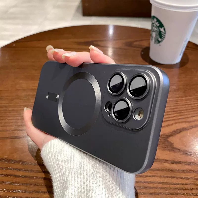 Funda magnética Magsafe para iPhone 16 con película protectora de lente integrada, funda suave mate de cobertura total para Apple 17 Pro