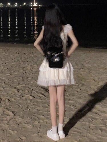 Summer new French style sweet and pure desire style square collar small flying sleeve dress for women, small man, waist, thin short skirt
