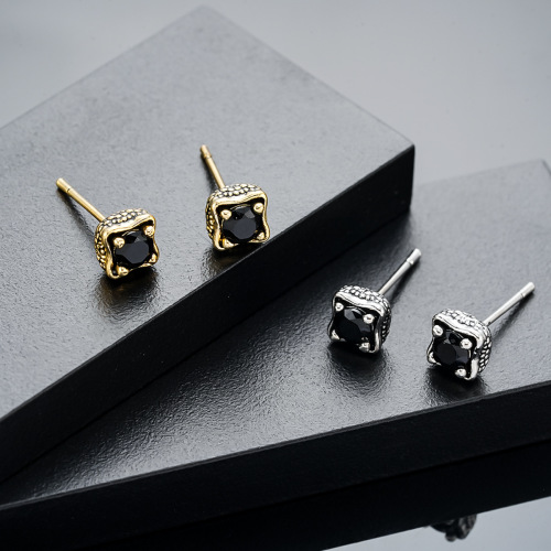 Vintage Dragon Claw Earrings for Men with a Rugged and Stylish, Niche Design, Sugar-Zircon Earrings for Women with a Sense of Sophistication - Wholesale