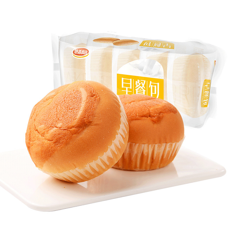 達利園の朝食は小さいパンを包んでお菓子を食べます。|undefined